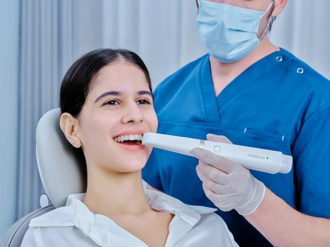 اسکنر داخل دهانی Aoralscan Elite Wireless